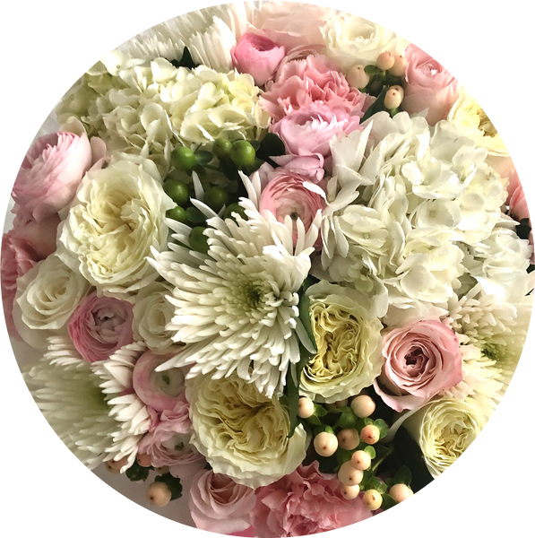 Assorted flower box - seasonal selection